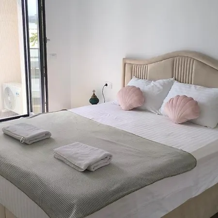 Apartment Sea&lake Mamaia